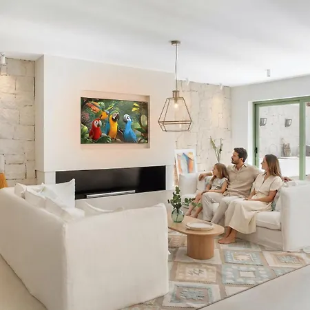 Ferienhaus Vacation I Casa Savia, Private Pool, Bbq, Renovated In 2024, Luxury Ample Interiors, Next To Restaurants, 10min Walk To The