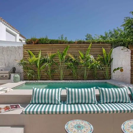 Vacation I Casa Savia, Private Pool, Luxury Interiors, 10min Walk To The *