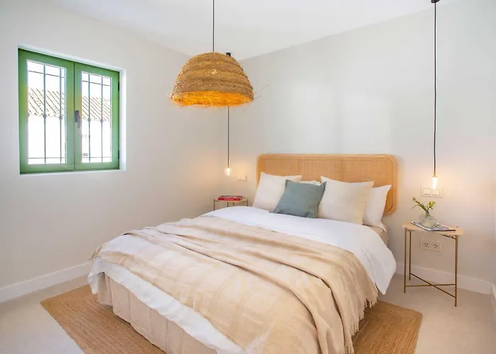 Vacation I Casa Savia, Private Pool, Luxury Interiors, 10min Walk To The Nyaraló