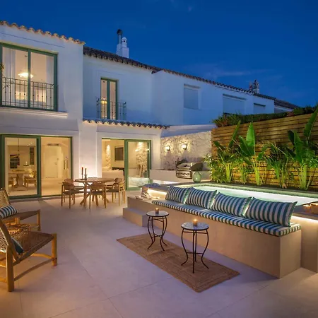 Holiday home Vacation I Casa Savia, Private Heated Pool, Luxury Interiors, 10min Walk To The *