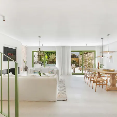 Vacation I Casa Savia, Private Heated Pool, Luxury Interiors, 10min Walk To The Marbella