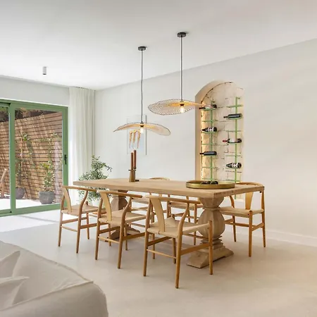 Ferienhaus Vacation I Casa Savia, Private Pool, Luxury Interiors, 10min Walk To The