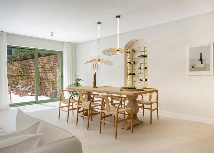 Ferienhaus Vacation I Casa Savia, Private Pool, Luxury Interiors, 10min Walk To The