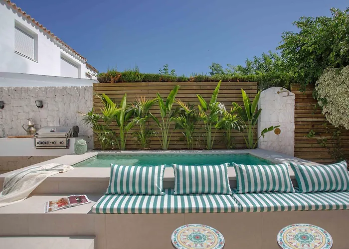 Vacation I Casa Savia, Private Pool, Luxury Interiors, 10min Walk To The *